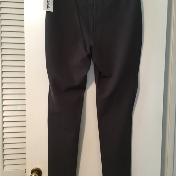 Cabelas pants - Picture 3 of 6
